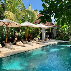 villa-hari-indah.hotelsseminyak.net/
